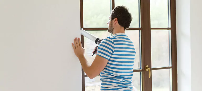 Outdoor Waterproof Caulk in Holiday, FL